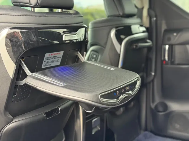 Toyota Vellfire — Фото автомобиля 13