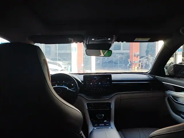 BYD Song PLUS — Фото автомобиля 17