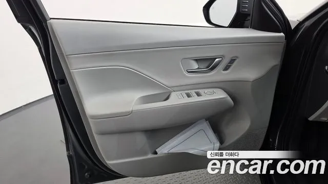 Hyundai Kona — Фото автомобиля 13