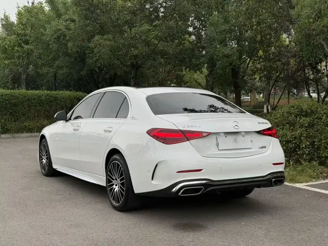 Mercedes-Benz C-Class — Фото автомобиля 10