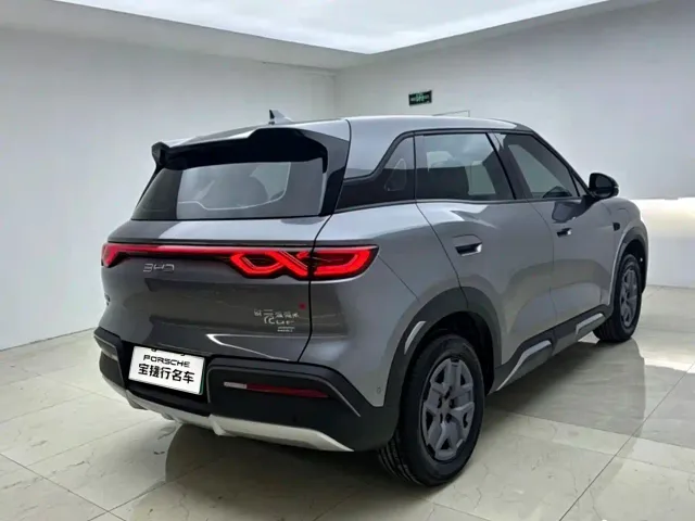 BYD Yuan UP — Фото автомобиля 5