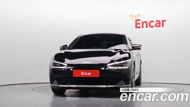 Kia EV6 — Фото автомобиля 3