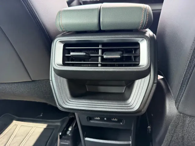 Geely Haoyue L — Фото автомобиля 14