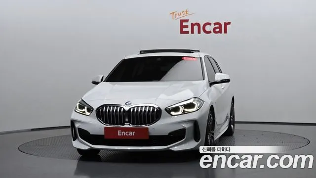 Фотография автомобиля — BMW 1-Series