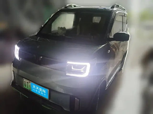 Фотография автомобиля — Wuling Hongguang Mini EV