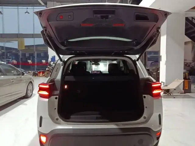 Citroen Tianyi C5 AIRCROSS — Фото автомобиля 18