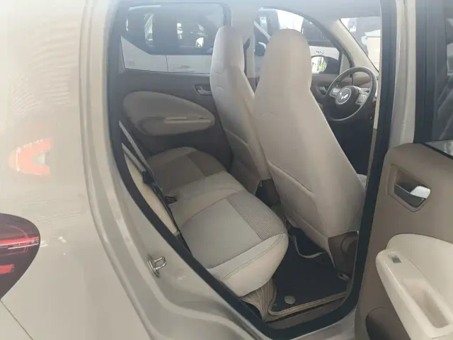 Wuling Hongguang Mini EV — Фото автомобиля 3