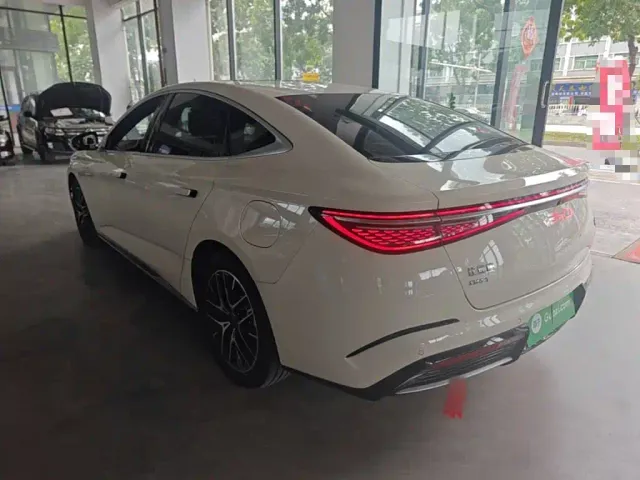 BYD Seal 07 DM-i — Фото автомобиля 22