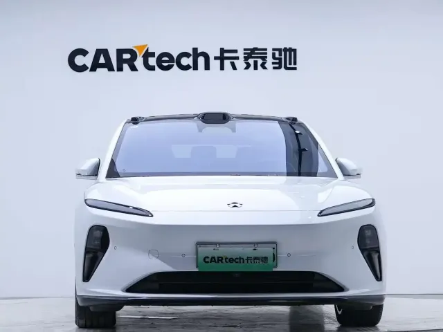 Nio ET5 — Фото автомобиля 6