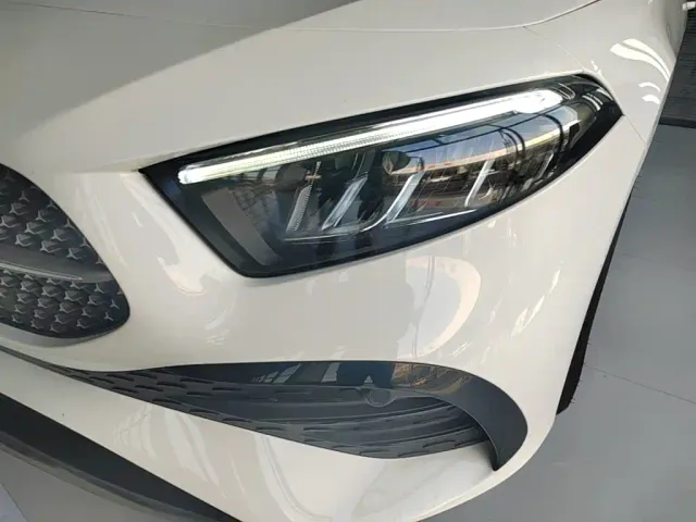 Mercedes-Benz A-Class — Фото автомобиля 23