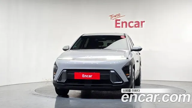 Hyundai Kona SX2 — Фото автомобиля 3