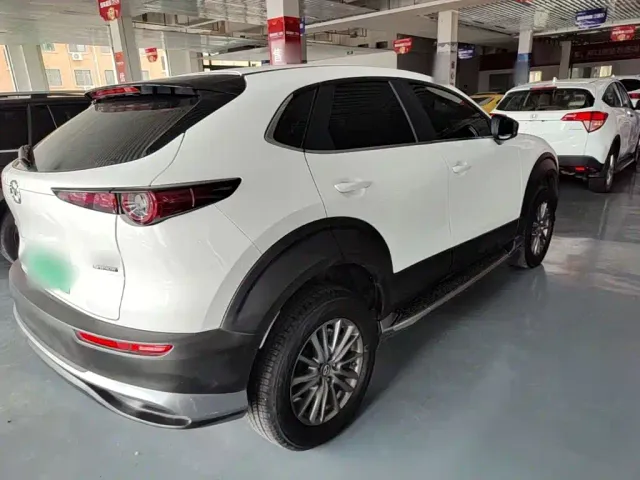 Mazda CX-30 EV — Фото автомобиля 6