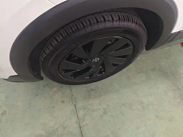 Volkswagen Tharu — Фото автомобиля 22