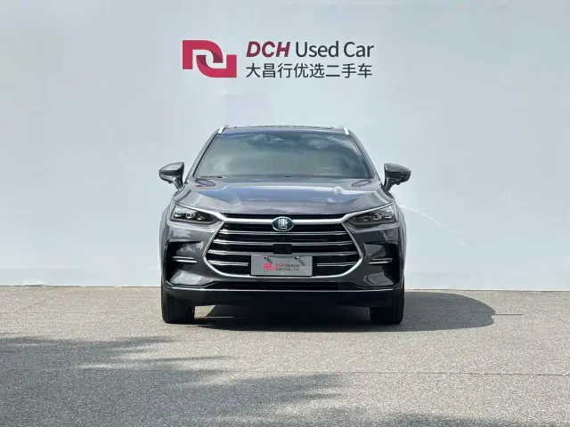 BYD Tang — Фото автомобиля 2