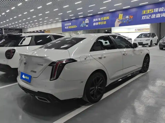 Cadillac CT4 — Фото автомобиля 3