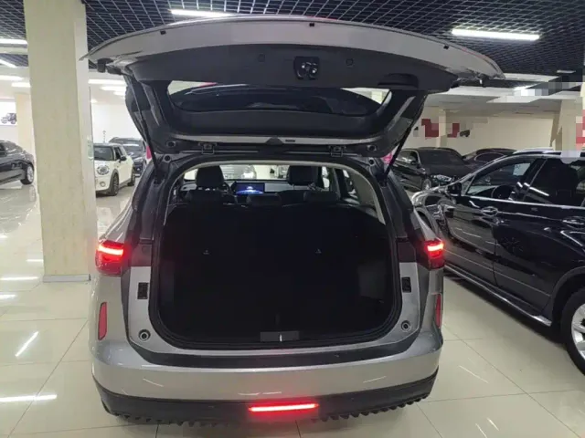 Haval H6 — Фото автомобиля 18