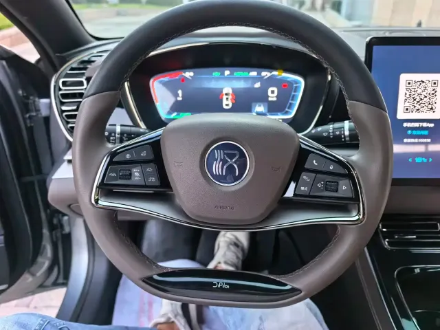 BYD Han — Фото автомобиля 13
