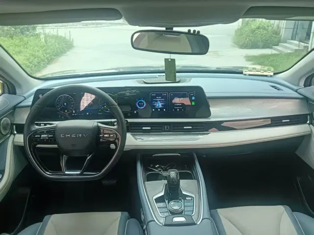 Chery Omoda 5 — Фото автомобиля 8