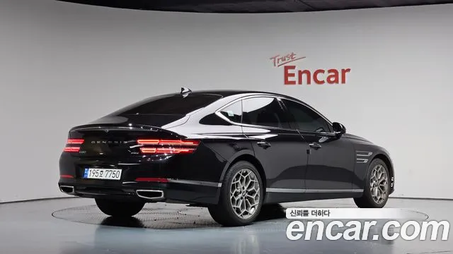 Genesis G80 RG3 — Фото автомобиля 2