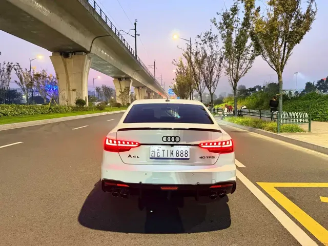 Audi A4L — Фото автомобиля 8
