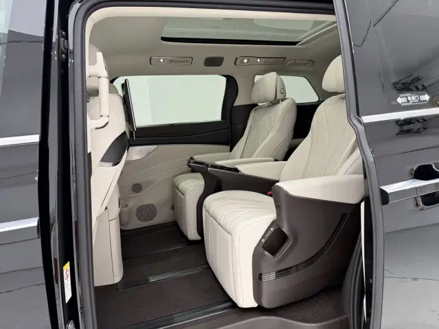 Denza Denza D9 2025 Model DM-i Smart Drive Edition 1020 AWD Flagship — Фото автомобиля 19
