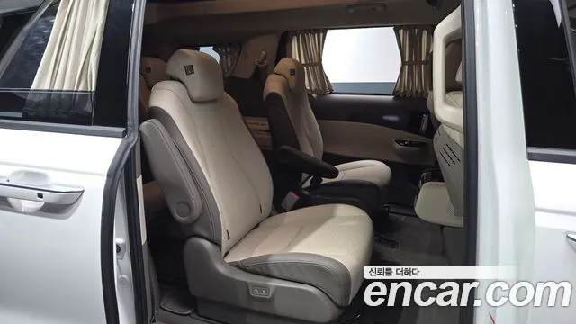 Kia Carnival 4th Gen — Фото автомобиля 17