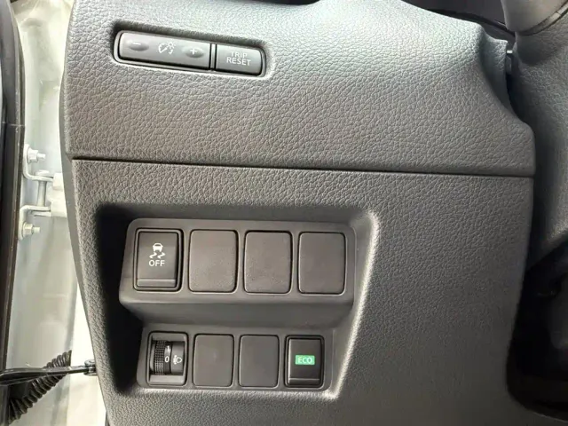 Nissan X-Trail — Фото автомобиля 9