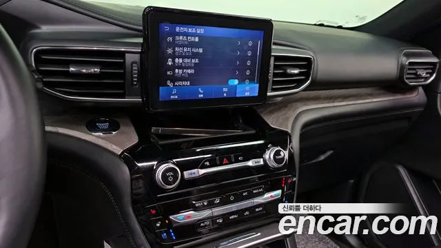 Ford Explorer Explorer 6 поколение 3.0 Platinum 4WD — Фото автомобиля 14