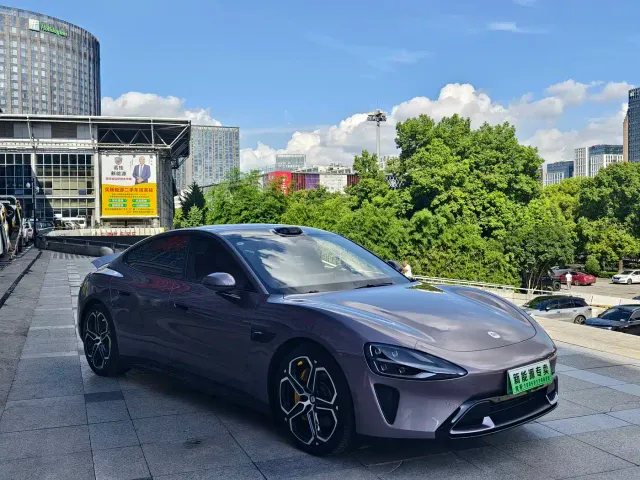 Xiaomi SU7 — Фото автомобиля 3
