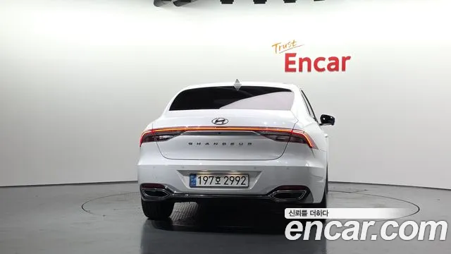 Hyundai Grandeur New — Фото автомобиля 4