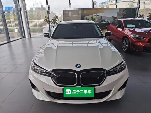 BMW i3 — Фото автомобиля 2