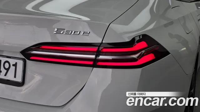 BMW 5 Series — Фото автомобиля 8