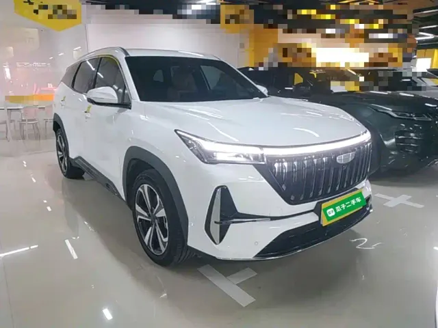 Geely Boyue L — Фото автомобиля 3
