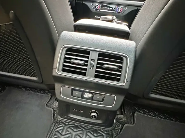 Audi Q5L — Фото автомобиля 20