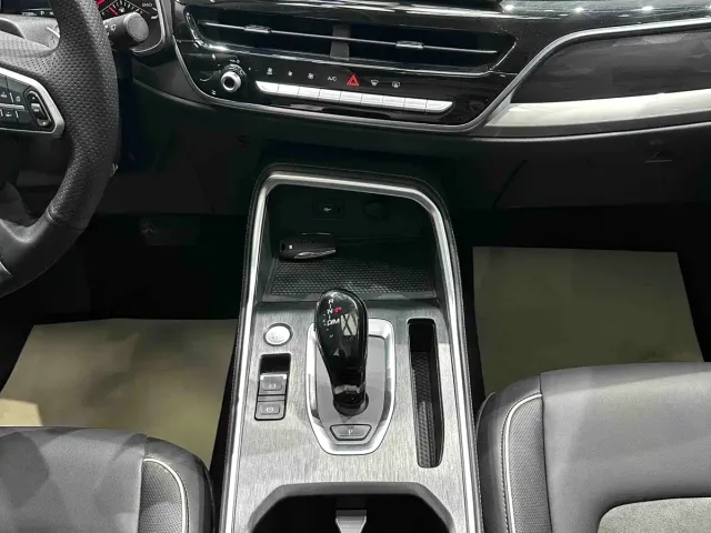 Haval H6 — Фото автомобиля 11