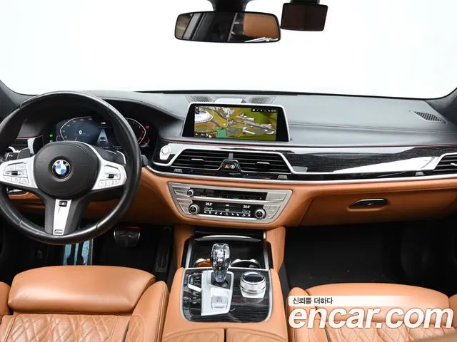 BMW 7-Series — Фото автомобиля 7