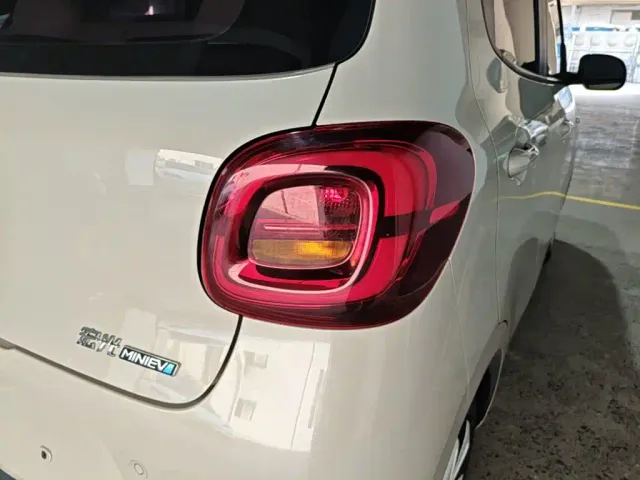 Wuling Hongguang Mini EV — Фото автомобиля 7