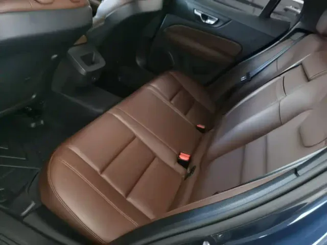 Volvo S60 — Фото автомобиля 16