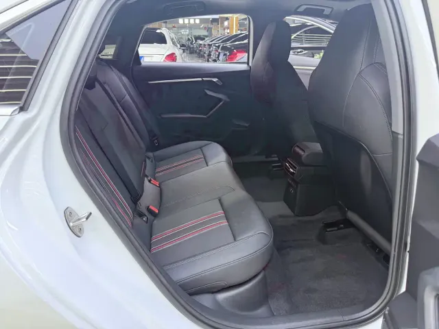 Audi A3 — Фото автомобиля 13