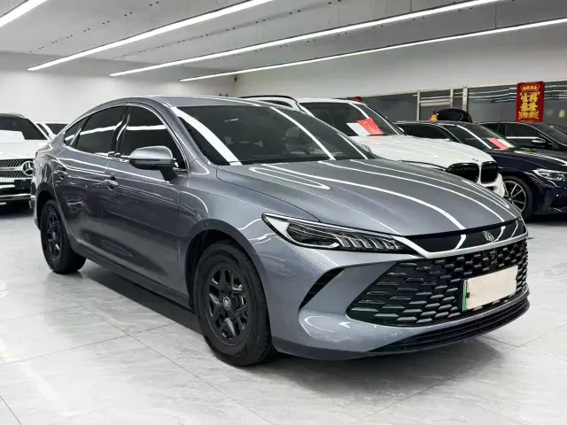 BYD Qin PLUS — Фото автомобиля 3