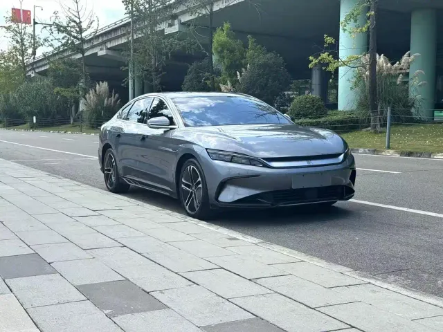 BYD Han — Фото автомобиля 3