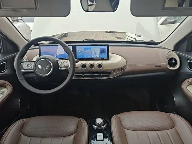 Wuling Bingo — Фото автомобиля 9