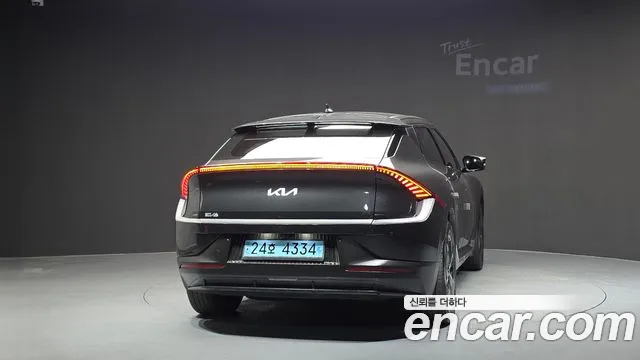 Kia EV6 — Фото автомобиля 4