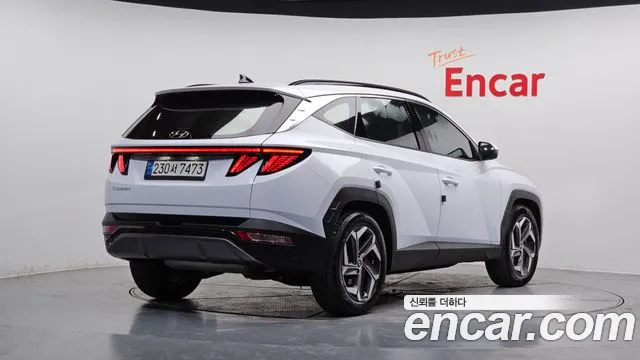 Hyundai Tucson Tucson (NX4) Бензин 1.6 турбо 2WD — Фото автомобиля 2