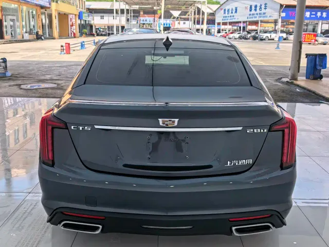 Cadillac CT5 — Фото автомобиля 5