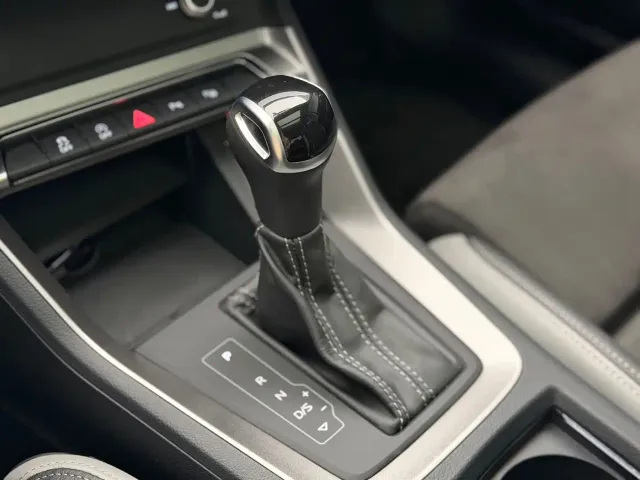 Audi Audi Q3 2022 35 TFSI Fashion Dynamic — Фото автомобиля 11