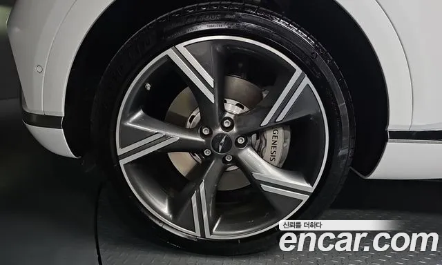 Genesis GV80 — Фото автомобиля 5