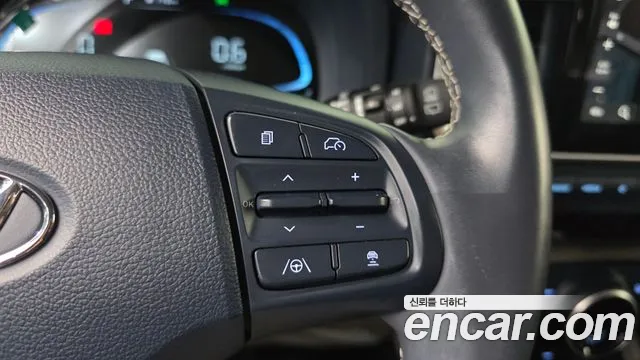 Hyundai Venue — Фото автомобиля 27
