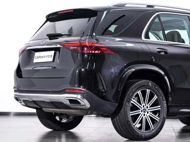 Mercedes-Benz GLE-Class — Фото автомобиля 9