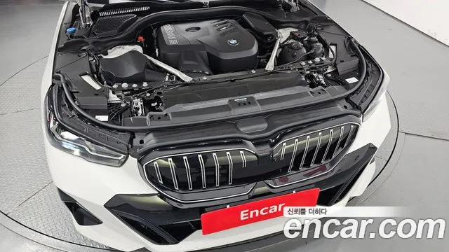 BMW 5 Series G60 — Фото автомобиля 9